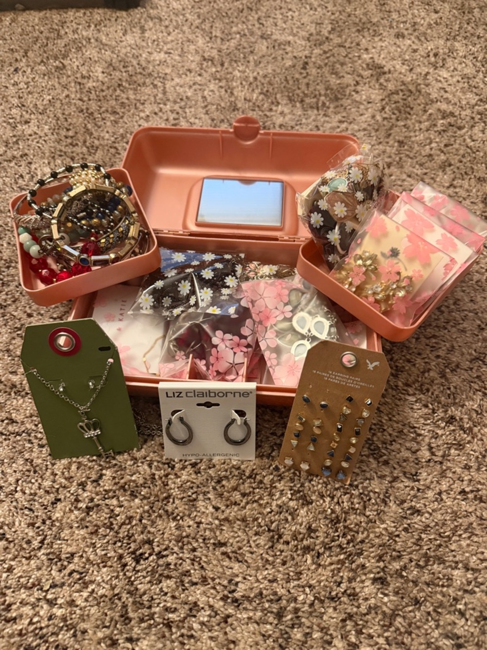 Mini Caboodle with Jewelry